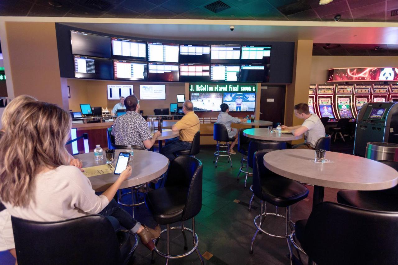 Treasure Bay Casino & Hotel-Adults Age 21 And Above Biloxi Eksteriør bilde
